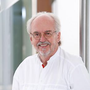 Zahnarzt Dr. med. dent. Hans-Jürgen Schmitt